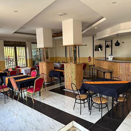 Anna Gold Hotel Kigali Zewnętrze zdjęcie